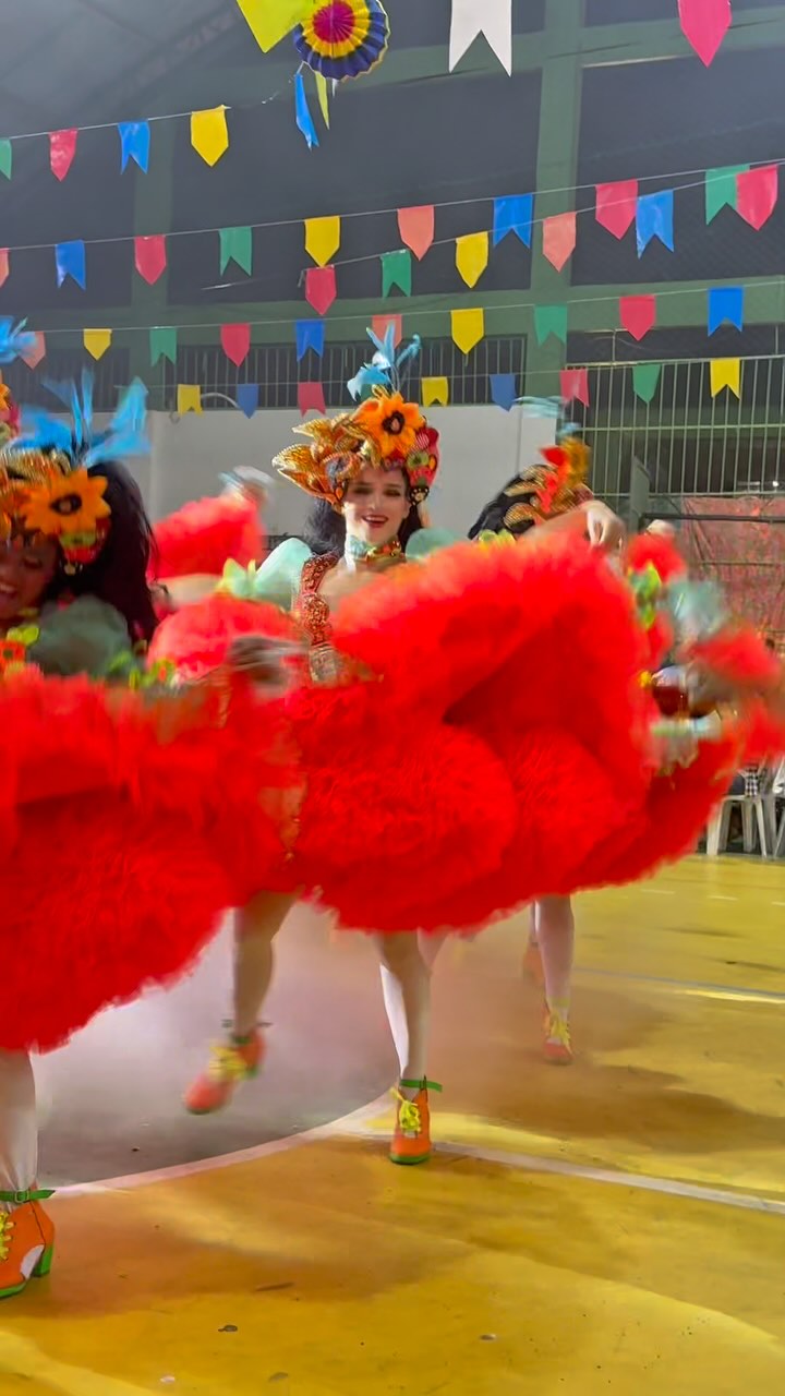 1750145023508643605185084197660182261945893813660129416njpg Quadrilha Junina